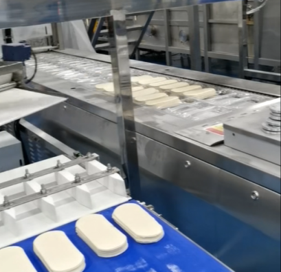 真空膜包装自动上料工作站